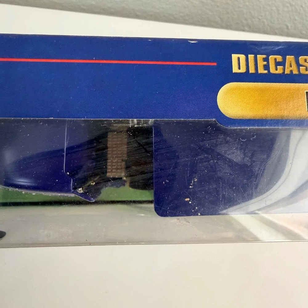 NASCAR 2000 Winners Circle Dale Jarrett 88 Ford Quality Care 1/64 Trailer Rig
